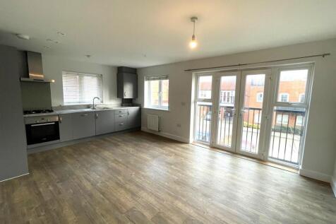 Kitchen / Living Area