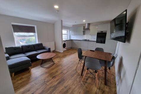 Flat 2, 35 Clemens Street, Leamington Spa photo 3