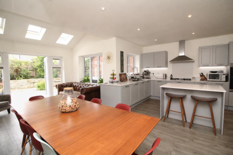 kitchen image 4.png