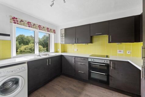 Buchanan Drive, Newton Mearns, East Renfrewshire, G77 photo 4