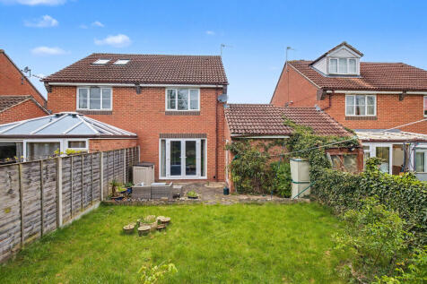 Rear Garden - Ang...