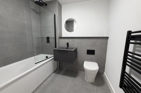 006 bathroom