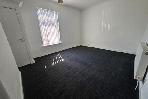 Hampden Road, Mexborough photo 5