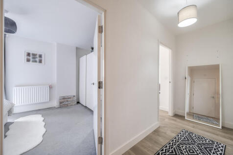 1305463-15-6870f7...