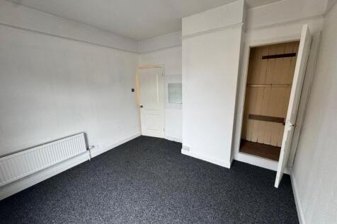 Front first floor bedroom
