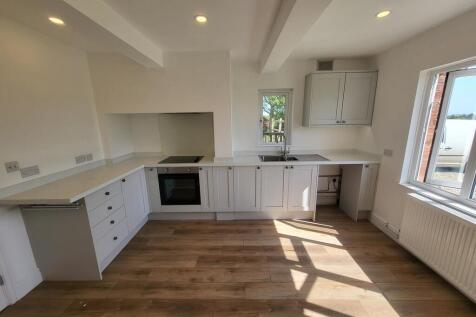 Kitchen dining ro...