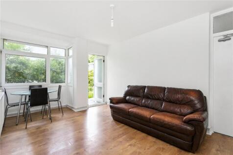 London, E2 - property photo