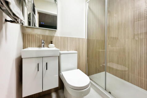 Dixon Street, Swindon, SN1 3PL photo 3