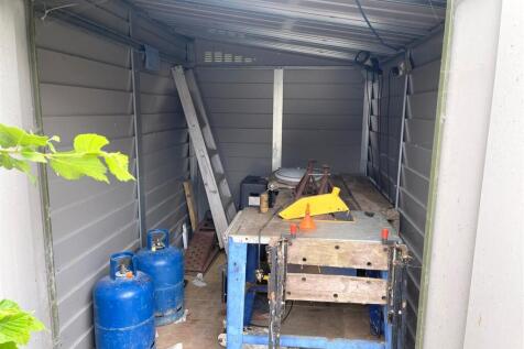 Inside Further Shed.jpeg