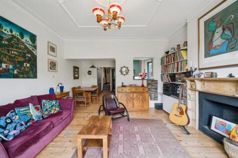 FOR SALE - Ennismore Avenue, W4