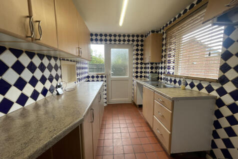 Faulkeners Way, Trimley St. Mary, IP11 0XA photo 4