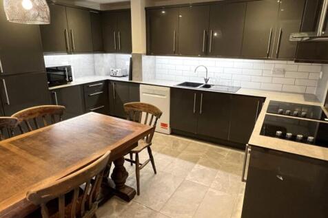 £163pppw, Linden Grove, Fallowfield photo 3