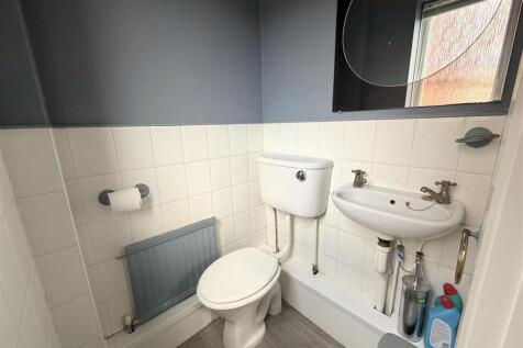 Cloakroom.jpg