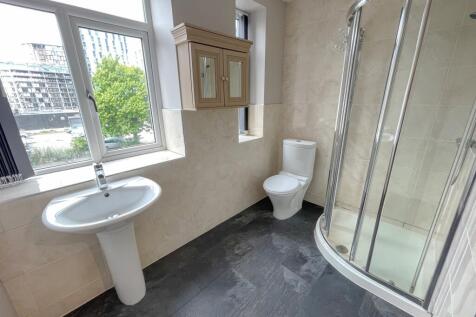 Flat 1, 27-29 Staffo