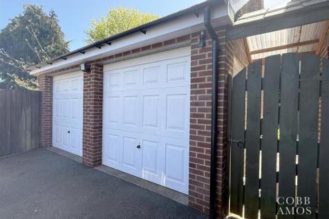 Garage.jpg