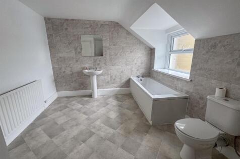 Flat 5, 20 Michael St-08.jpg