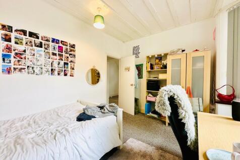 Harrington Drive, Lenton photo 5