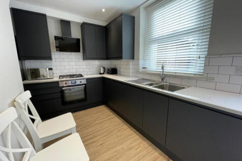 3-bed house on Prospect Street, Lancaster, £1,989/mo