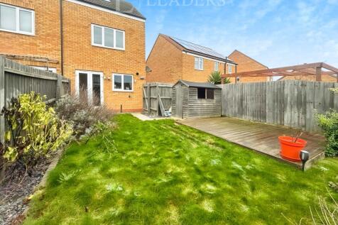 Bellona Drive, PE2 photo 3