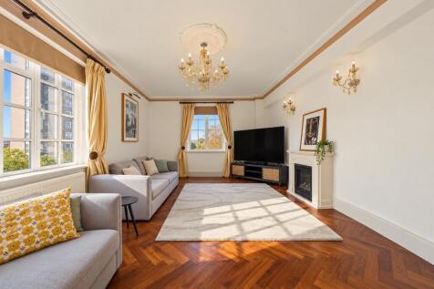 4-bed flat on Cropthorne Court, Maida Vale, London, W9, £5,500/mo