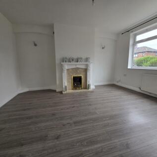 Rixton Avenue, Warrington photo 3