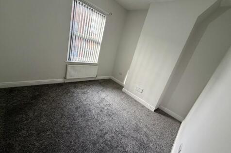 Broadfield Road, M14 photo 5