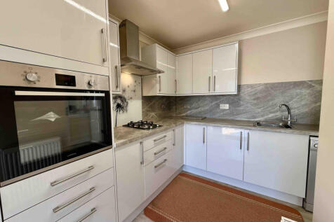 3 Bedroom Semi Detached Bungalow for Sale