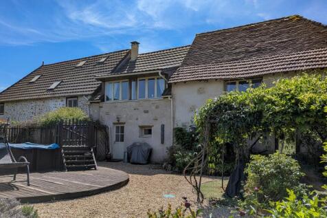 Property Image 1