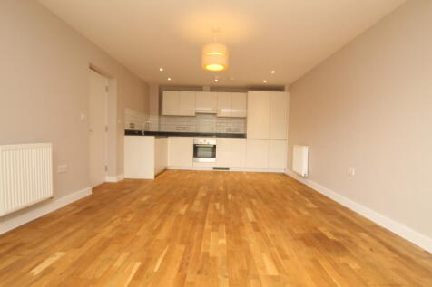 Living Room/Kitch...