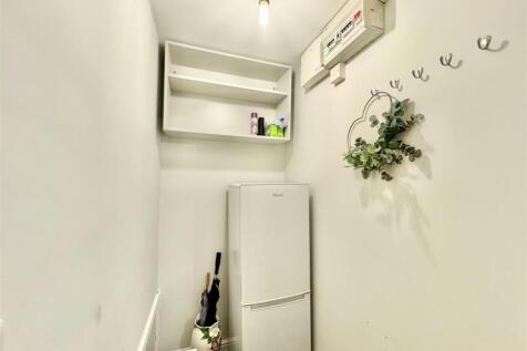 STORE