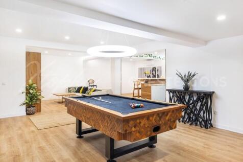 Almancil 6 Bed Villa For Sale Algarve (15)