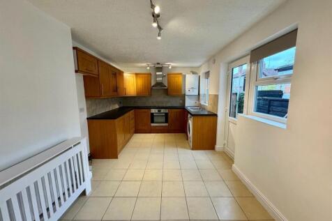 Albion Grove, Sale, M33 photo 5