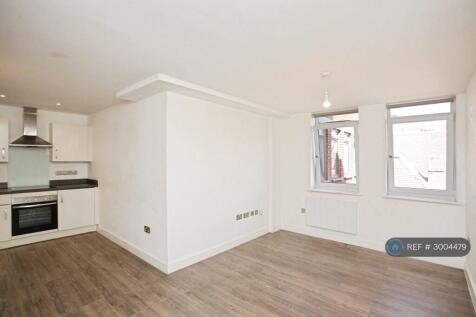 Living Room/Kitchen