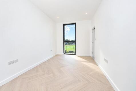 Gunnersbury Drive, W5 photo 4