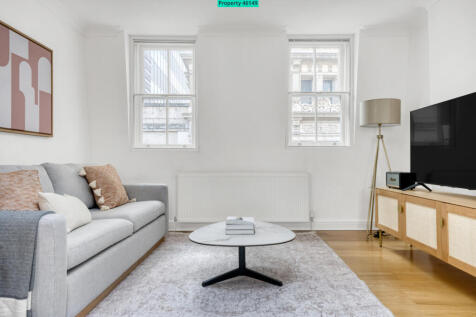 lounge (alternate view)