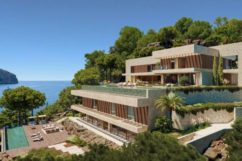Exterior and Pool (1