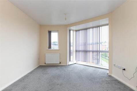 Crownford Avenue, Stoke-on-Trent, Staffordshire, ST1 photo 3