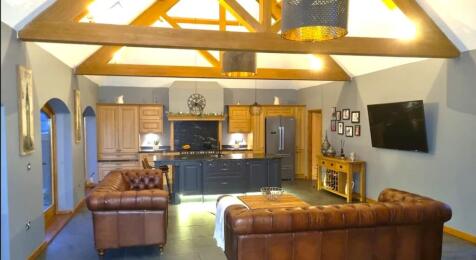 Lrg_05fbca89-45af-4125-8734-fb9cecfcc282