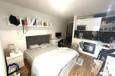 27Ax1image00004.jpg