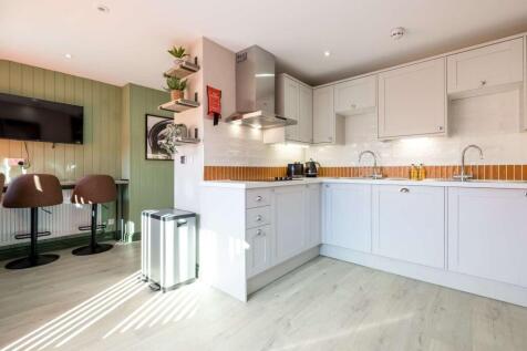 Crabtree Road photo 3