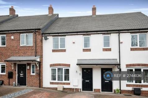Front Of House With 2 Car Parking Spaces