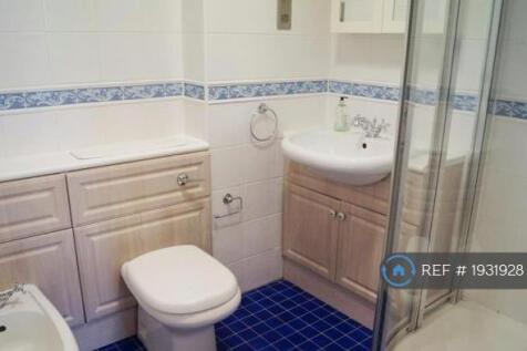 Cobham Gate, Cobham, KT11 photo 3
