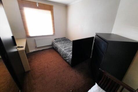 crowther-road-wv6-0hx-948824