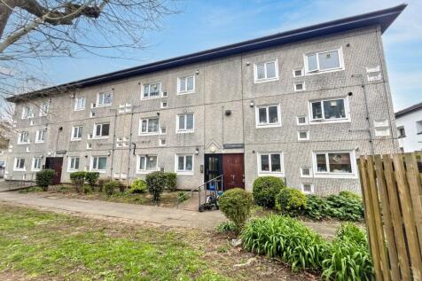 57 Squirrel Close, Hounslow, Middlesex, TW4 7NU