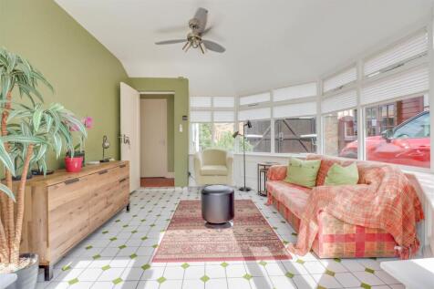 WESTHILL INSIDE-22.jpg