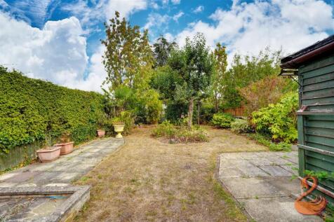 7 Lichfield Ave (21).jpg