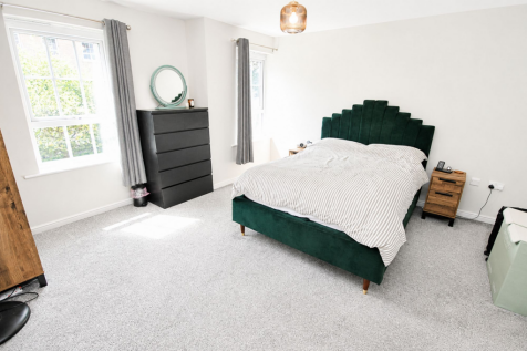 Gale Close, Littleborough, OL15 photo 4