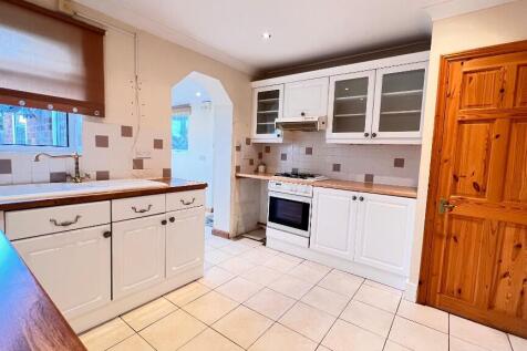 Fitted Kitchen
