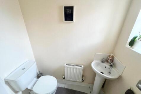 Moody Close, Chilwell, NG9 photo 5