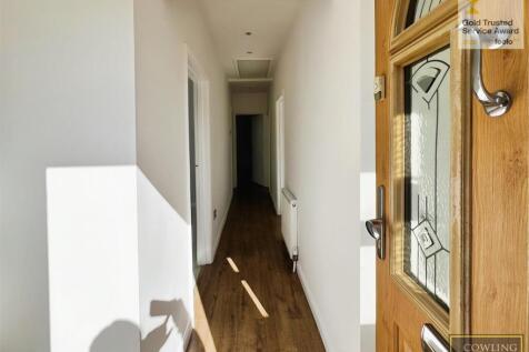 RECEPTION HALLWAY